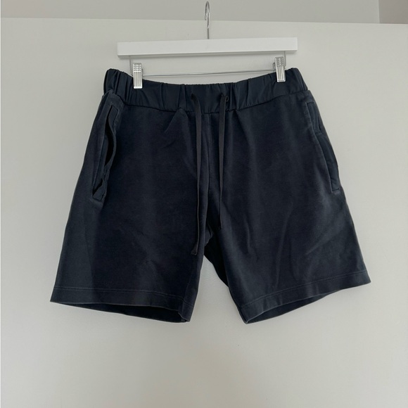 COS Drawstring Shorts - Picture 3 of 4